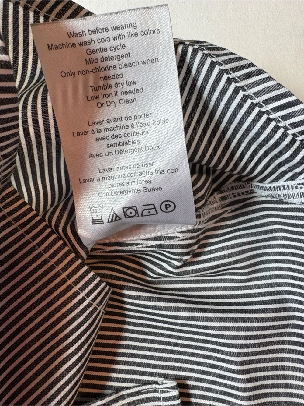 NWOT Motherhood Maternity Navy Blue & White Striped Wrap Blouse Medium - Picture 8 of 8